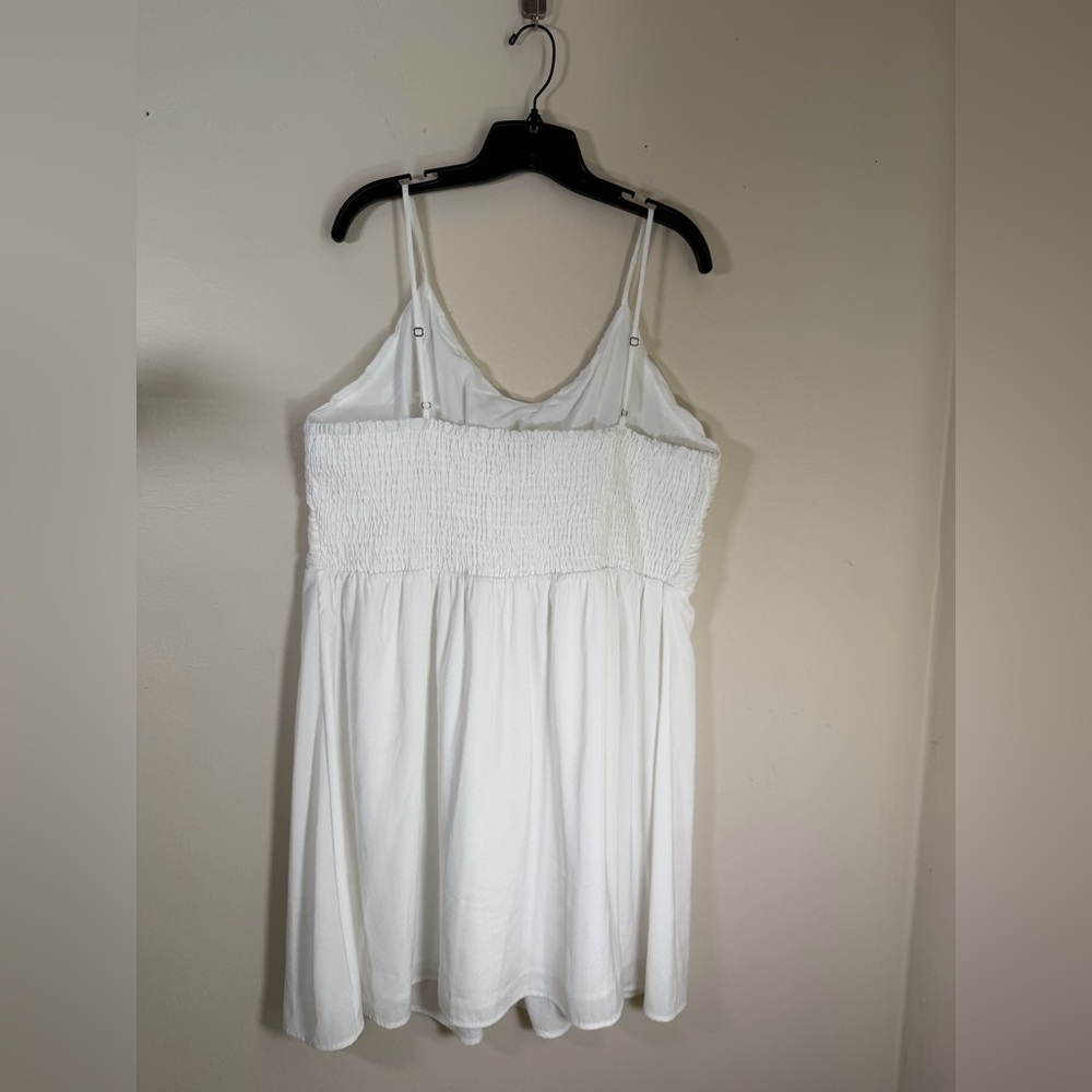 Chelsea28 Ivory Ruched Mini Dress - Picture 3 of 6